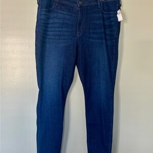 NEW! Old Navy High-Rise Wow Super Skinny Jeans, Size Women’s 18 (Dark Rinse)